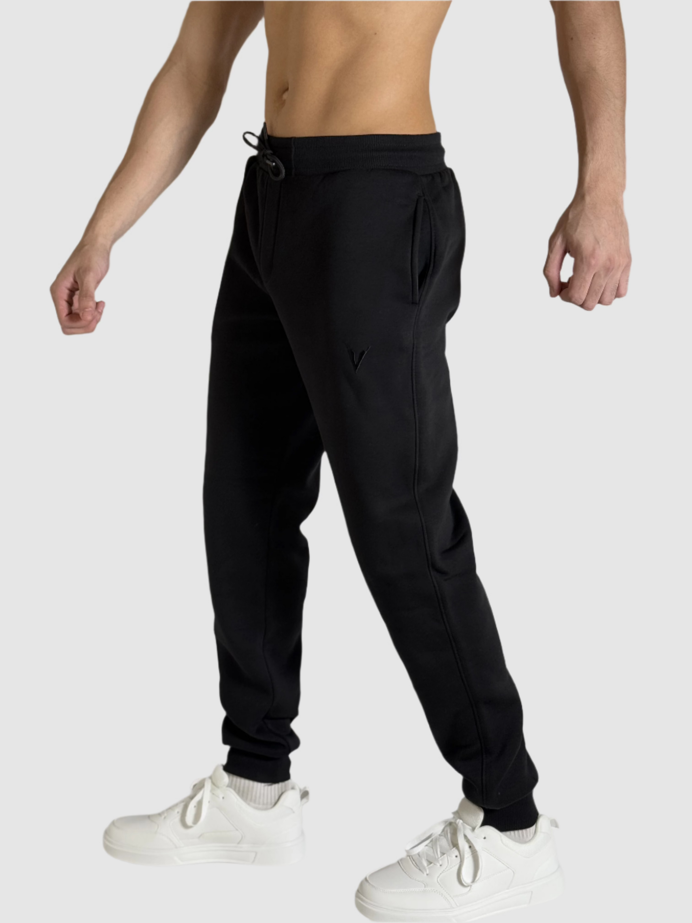 GYMJET Essential Fleece Sweatpants - Black